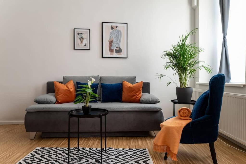 Pristine 1Br Steps From City By Hm Wien Exteriör bild